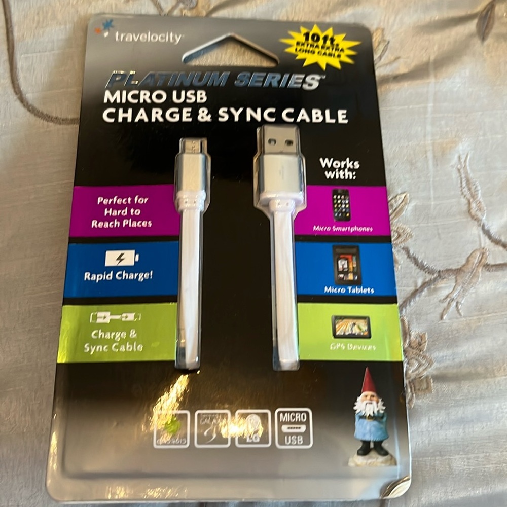 Travelocity platinum series micro usb charge and sync cable